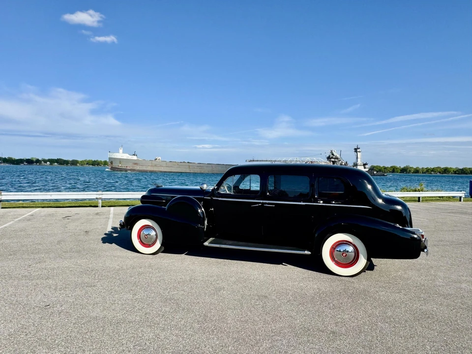 1939 Cadillac Series 70 & 75 - Image 14 of 31