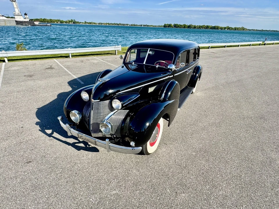 1939 Cadillac Series 70 & 75 - Image 4 of 31