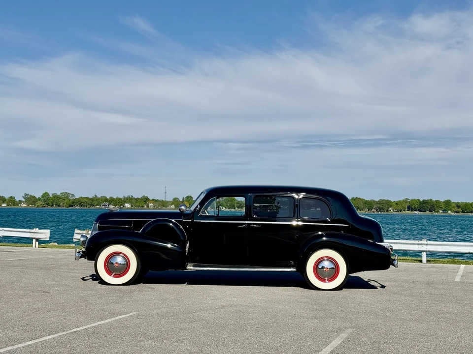 1939 Cadillac Series 70 & 75 - Image 12 of 31