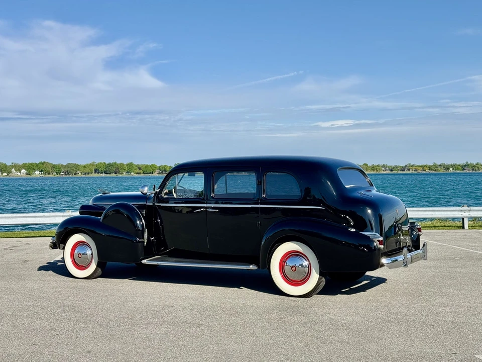 1939 Cadillac Series 70 & 75 - Image 16 of 31