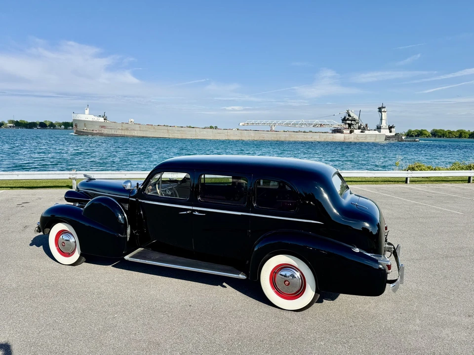 1939 Cadillac Series 70 & 75 - Image 17 of 31