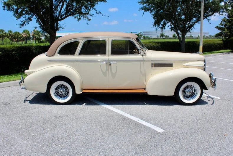 1939 Cadillac Series 61 - Image 16 of 21