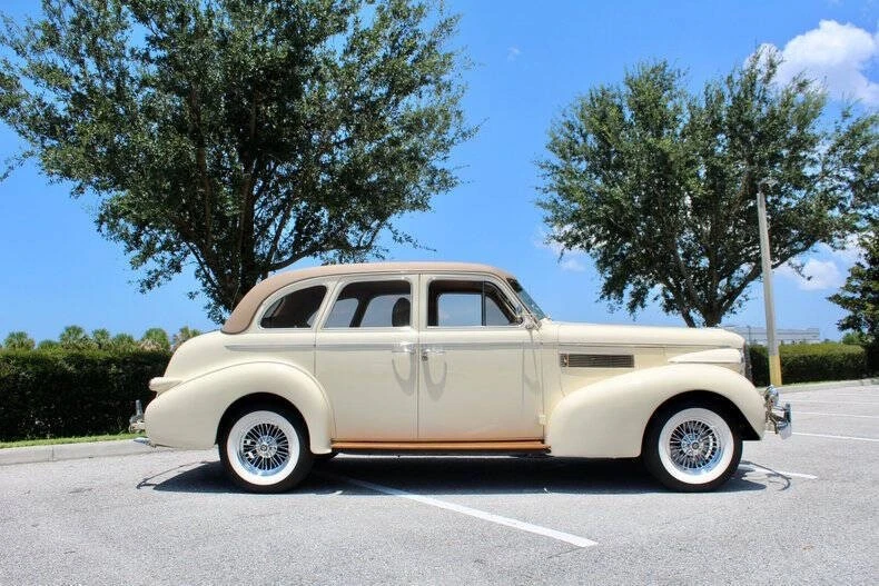 1939 Cadillac Series 61 - Image 2 of 21
