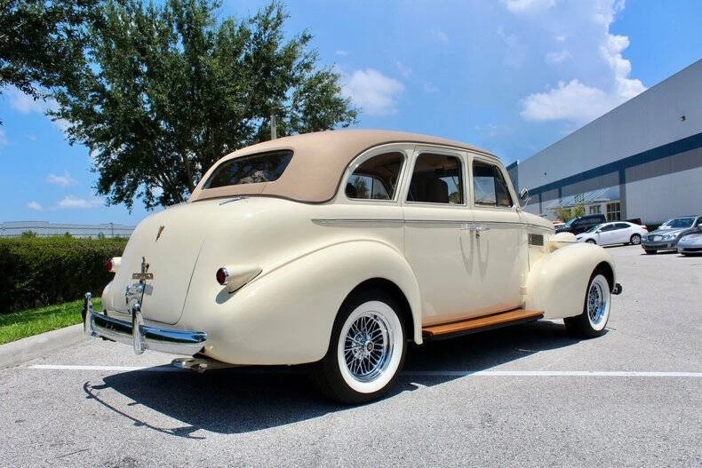 1939 Cadillac Series 61 - Image 13 of 21