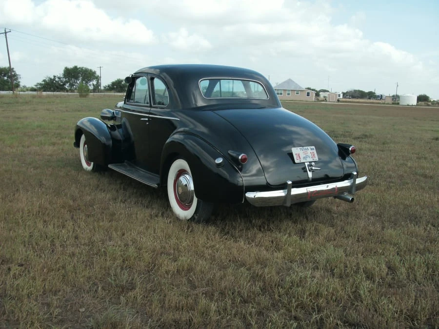 1939 Cadillac Series 61 - Image 3 of 6