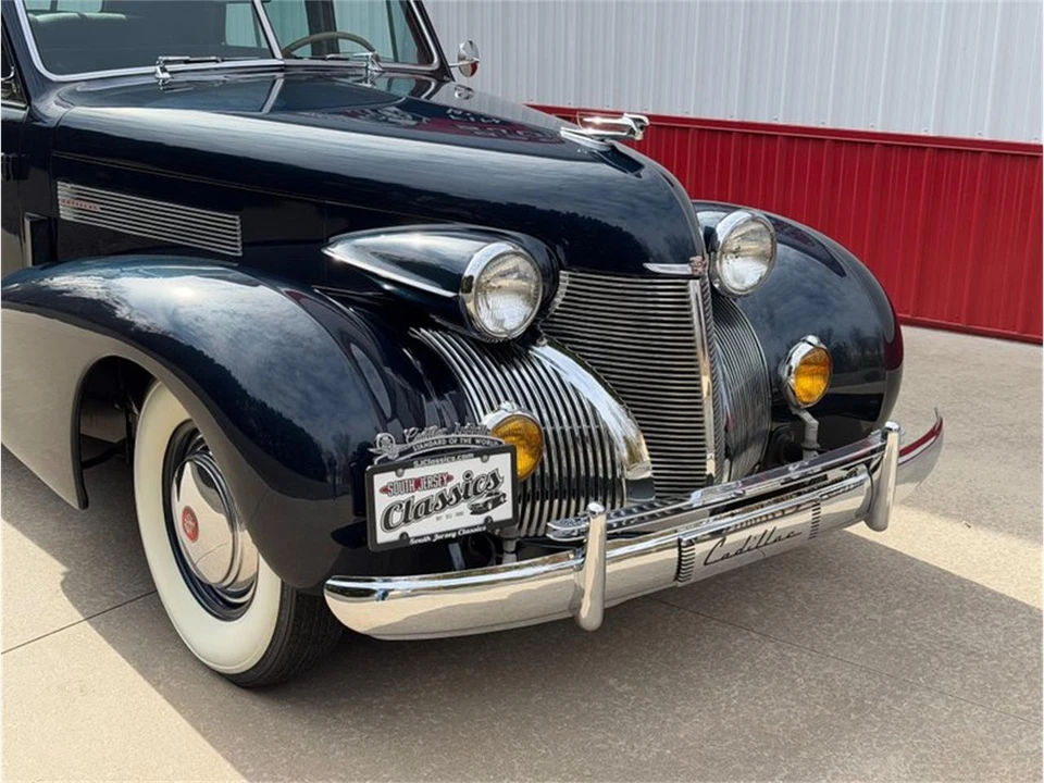 1939 Cadillac Series 61 - Image 2 of 31
