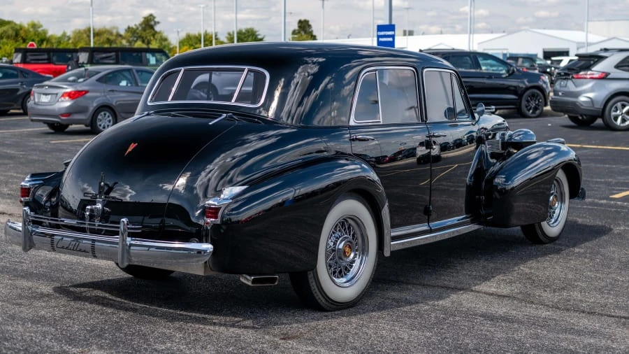 1939 Cadillac Sixty Special - Image 3 of 31