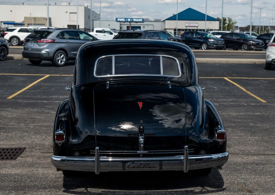 1939 Cadillac Sixty Special - Image 10 of 31