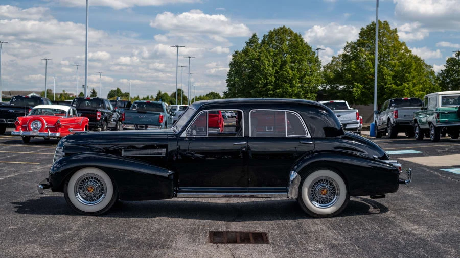 1939 Cadillac Sixty Special - Image 2 of 31