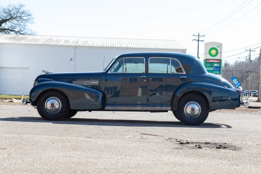 1939 Cadillac Sixty Special - Image 2 of 22