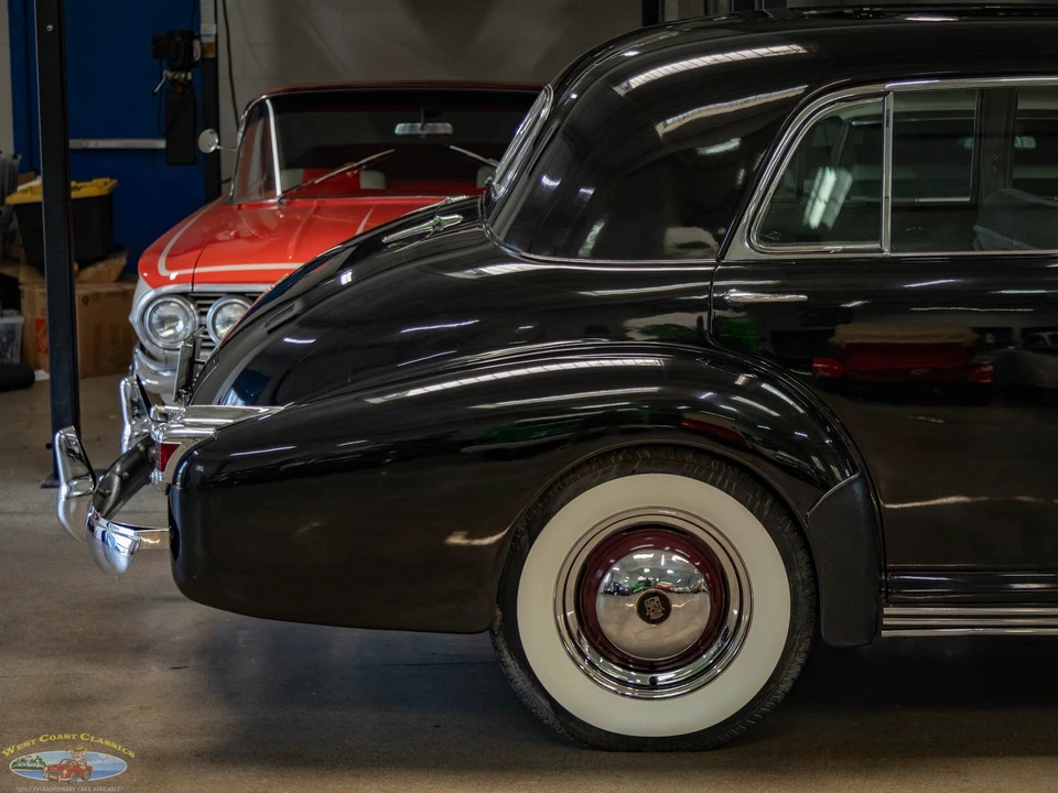 1939 Cadillac Sixty Special - Image 2 of 21