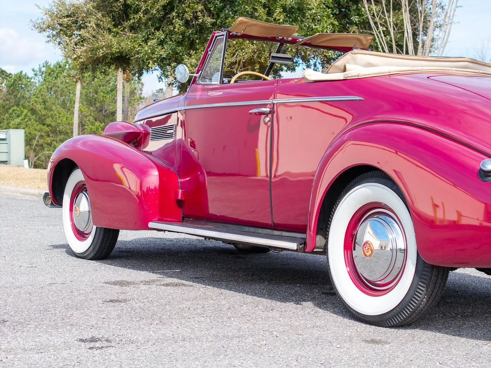 1939 Cadillac Series 61 - Image 30 of 31