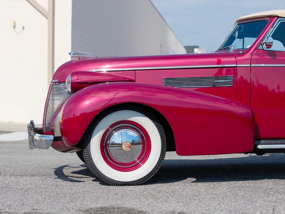 1939 Cadillac Series 61 - Image 29 of 31