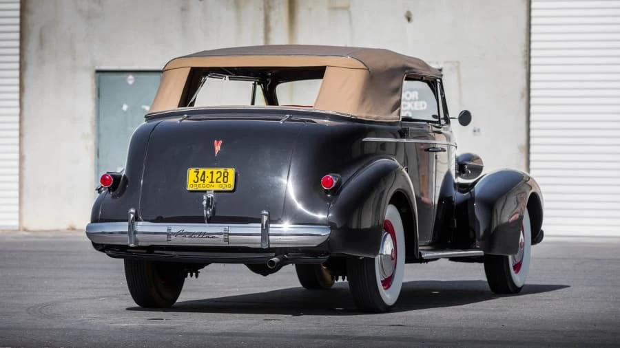 1939 Cadillac Series 61 - Image 3 of 12