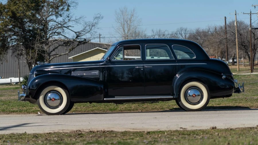 1939 Cadillac Series 61 - Image 2 of 13
