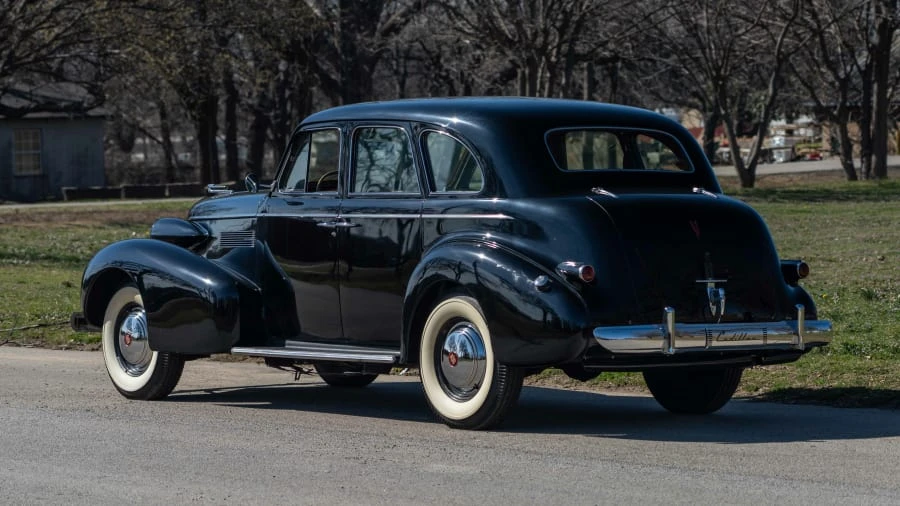 1939 Cadillac Series 61 - Image 3 of 13