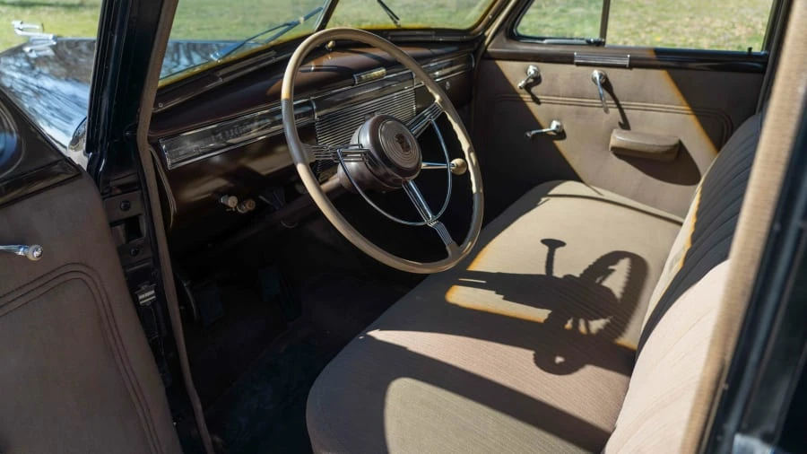 1939 Cadillac Series 61 - Image 4 of 13