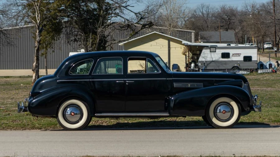 1939 Cadillac Series 61 - Image 9 of 13