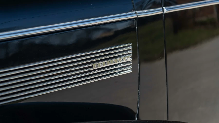 1939 Cadillac Series 61 - Image 10 of 13