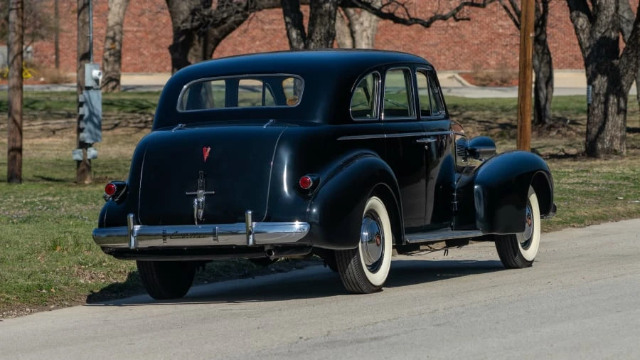 1939 Cadillac Series 61 - Image 11 of 13