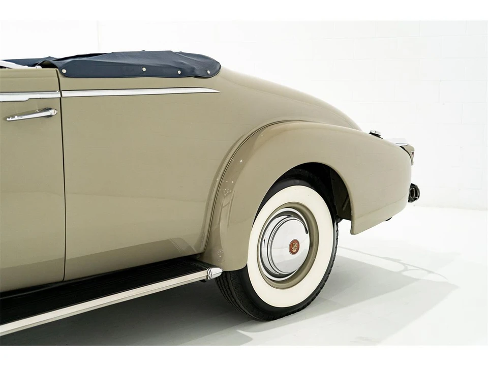 1939 Cadillac Series 70 & 75 - Image 29 of 31