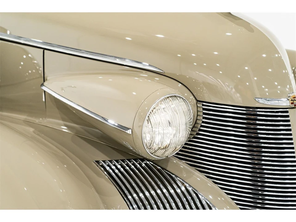 1939 Cadillac Series 70 & 75 - Image 26 of 31