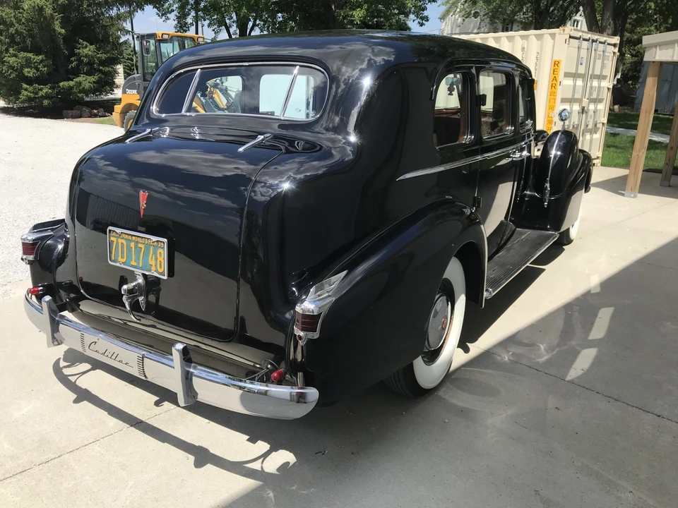 1939 Cadillac Series 70 & 75 - Image 3 of 31