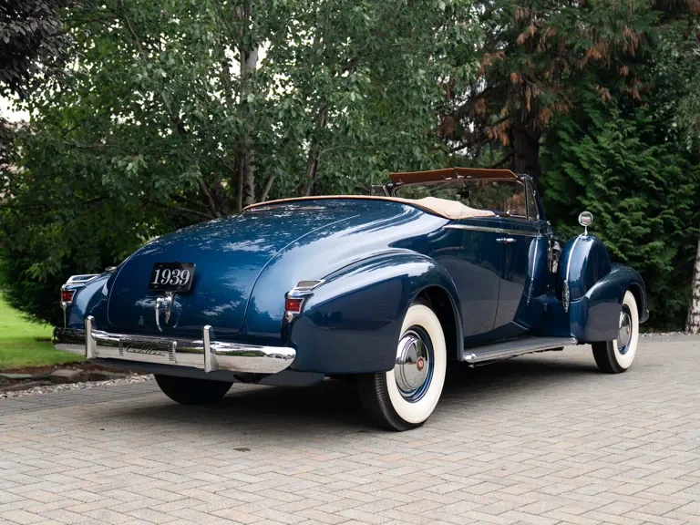 1939 Cadillac Series 70 & 75 - Image 11 of 31