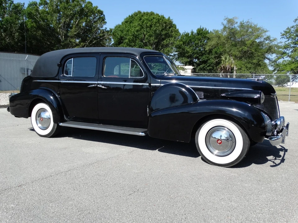 1939 Cadillac Series 70 & 75 - Image 14 of 31