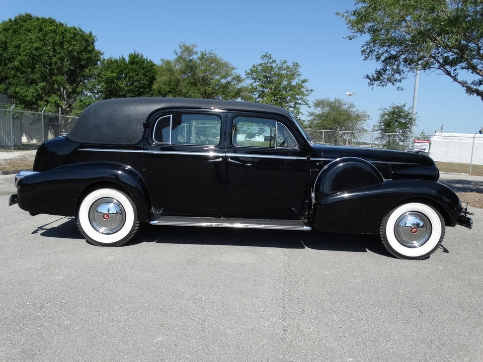 1939 Cadillac Series 70 & 75 - Image 13 of 31