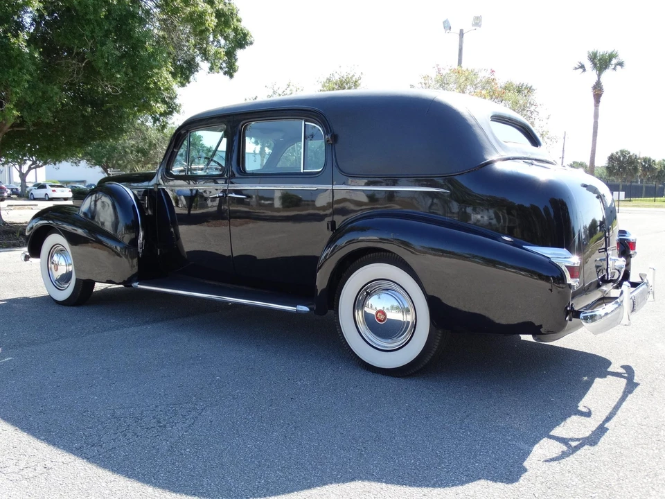 1939 Cadillac Series 70 & 75 - Image 8 of 31