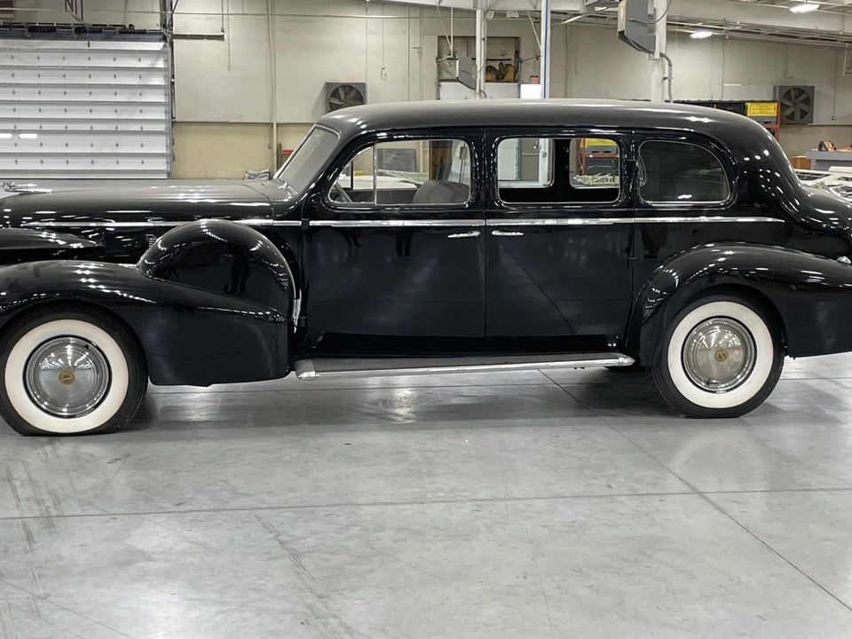 1939 Cadillac Series 70 & 75 - Image 6 of 31