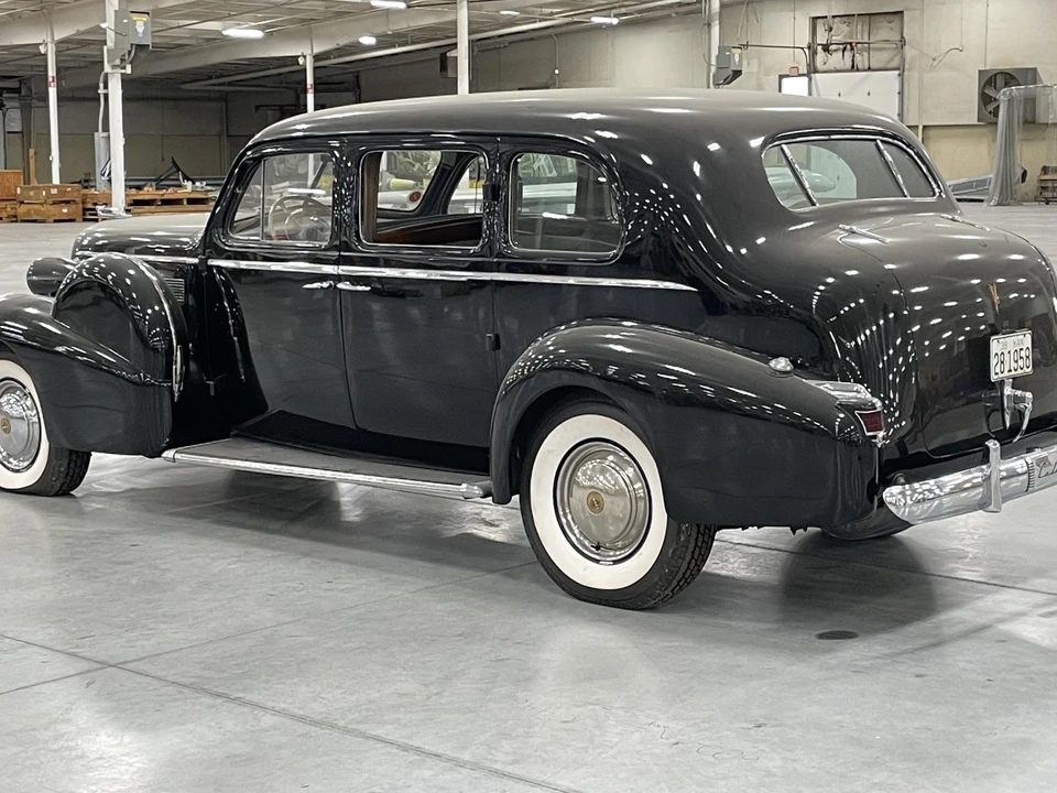 1939 Cadillac Series 70 & 75 - Image 9 of 31