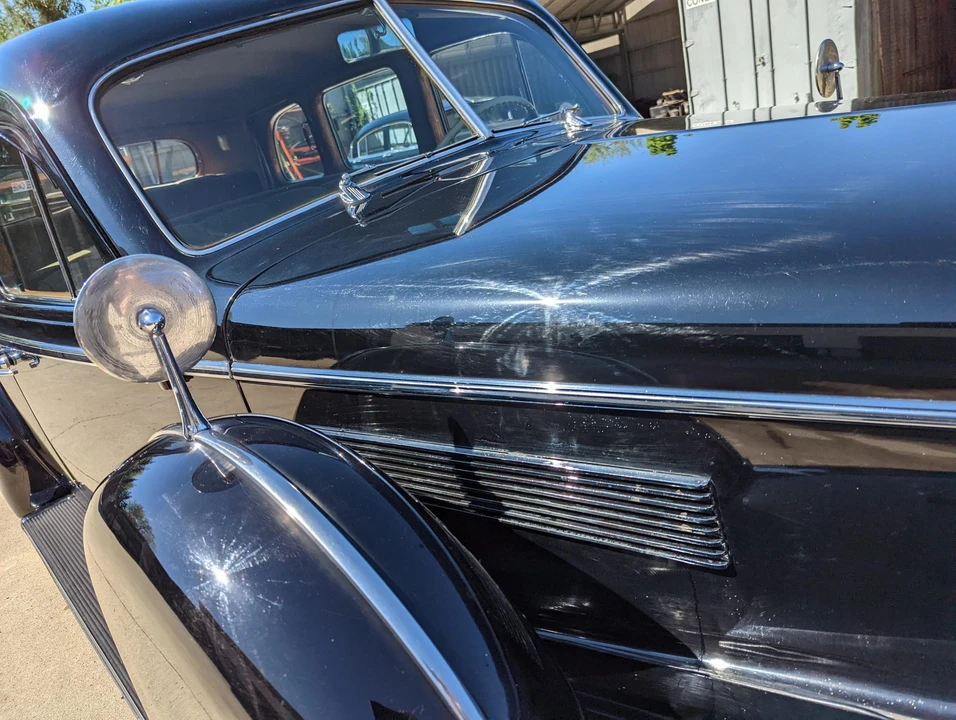 1939 Cadillac Series 70 & 75 - Image 18 of 31