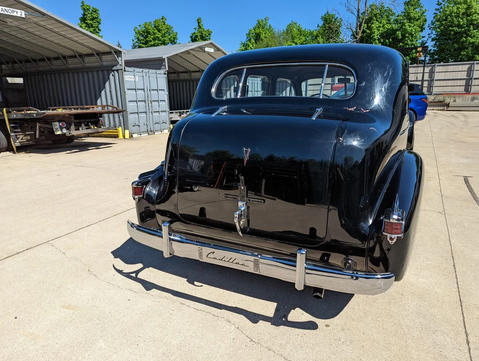 1939 Cadillac Series 70 & 75 - Image 4 of 31