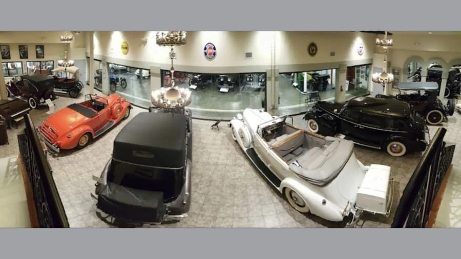 1939 Cadillac Series 70 & 75 - Image 26 of 26