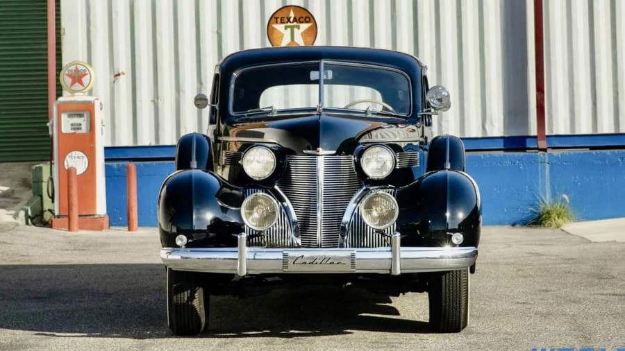 1939 Cadillac Series 70 & 75 - Image 4 of 26