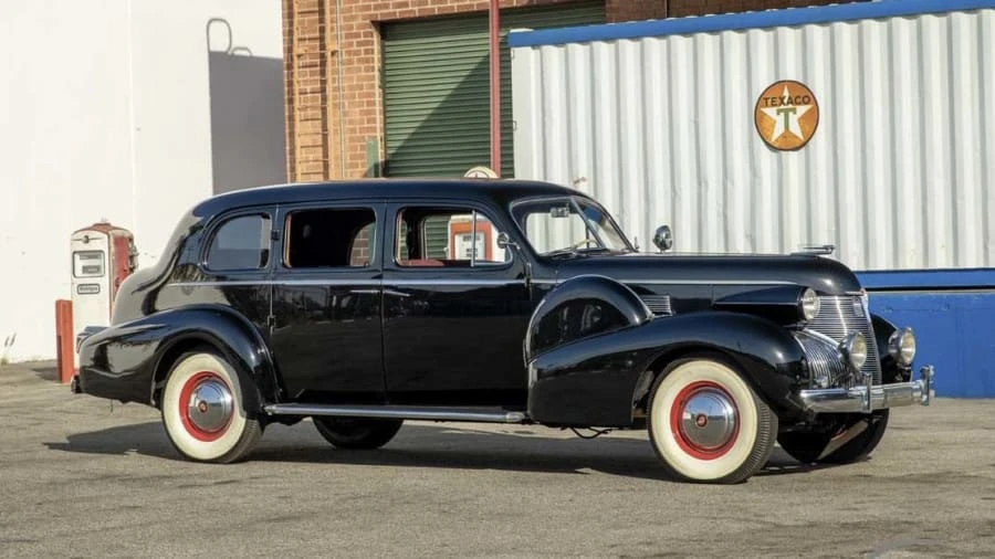 1939 Cadillac Series 70 & 75 - Image 6 of 26