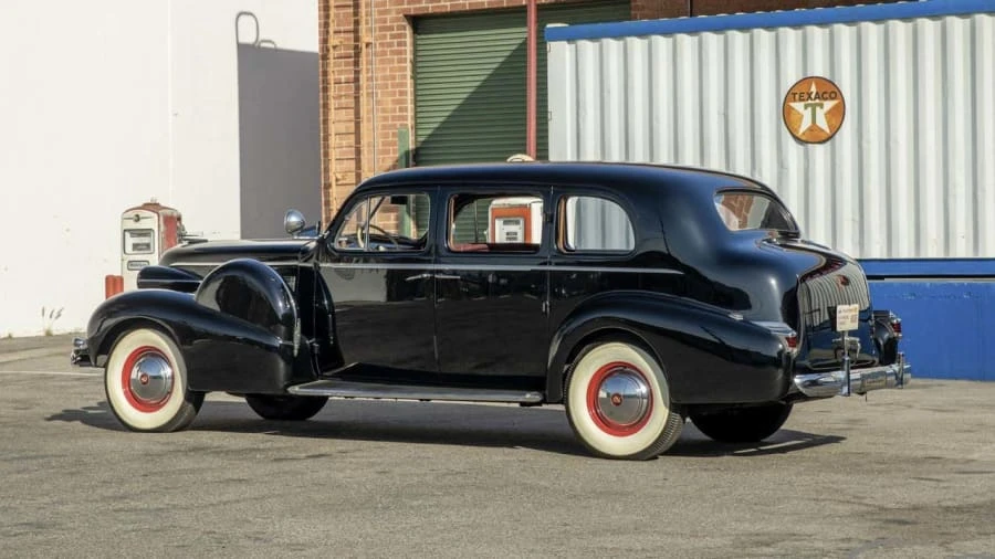 1939 Cadillac Series 70 & 75 - Image 10 of 26