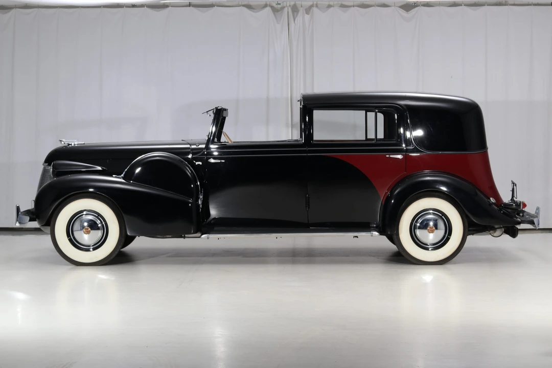 1939 Cadillac Series 70 & 75 - Image 10 of 31