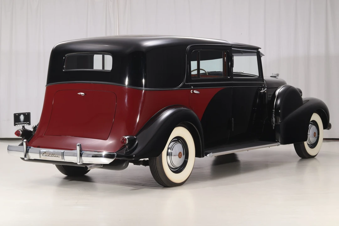 1939 Cadillac Series 70 & 75 - Image 14 of 31