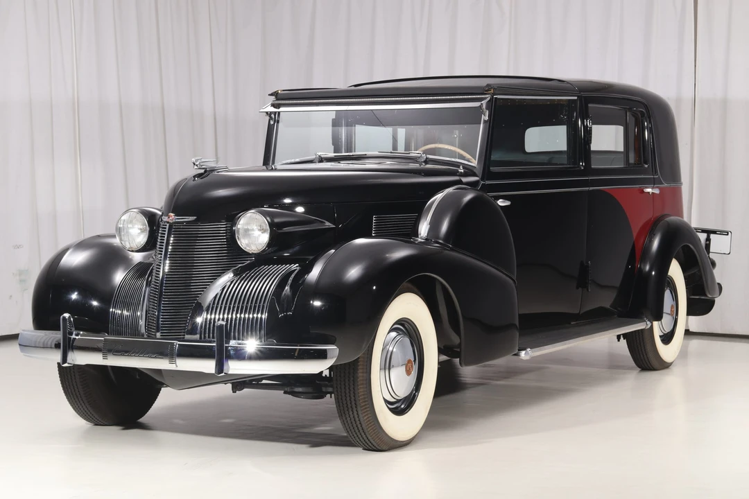 1939 Cadillac Series 70 & 75 - Image 5 of 31