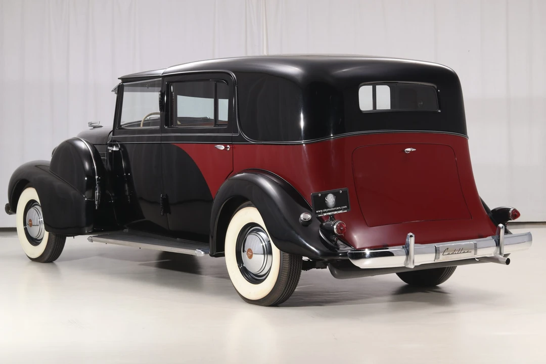 1939 Cadillac Series 70 & 75 - Image 11 of 31