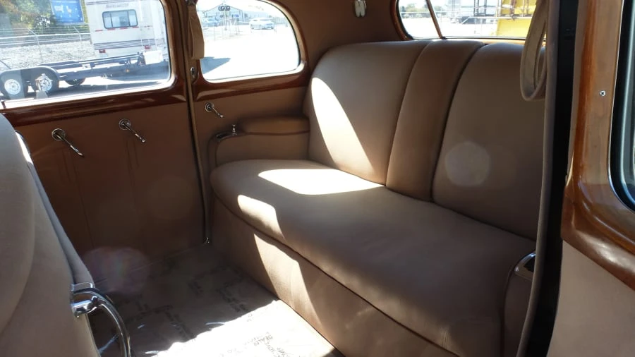 1939 Cadillac Series 70 & 75 - Image 5 of 11