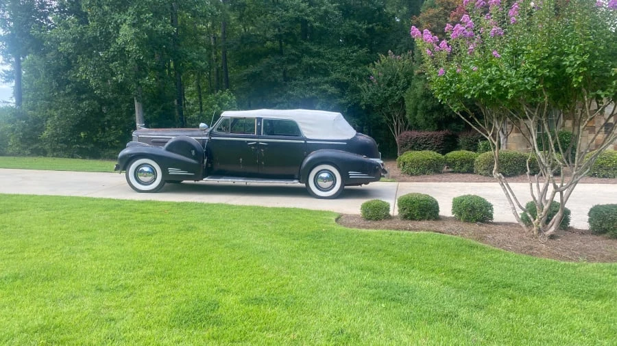 1939 Cadillac Series 70 & 75 - Image 13 of 14