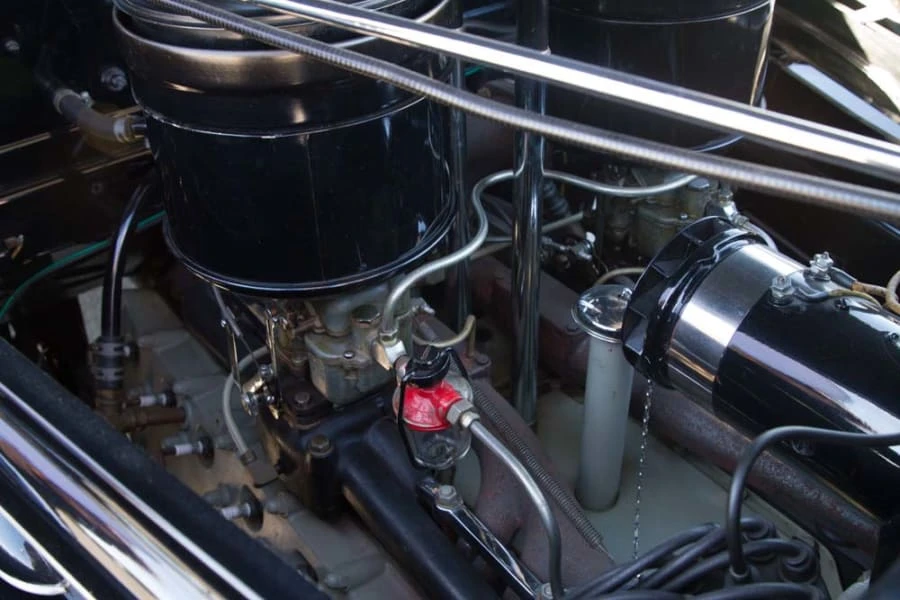 1939 Cadillac Series 70 & 75 - Image 6 of 12