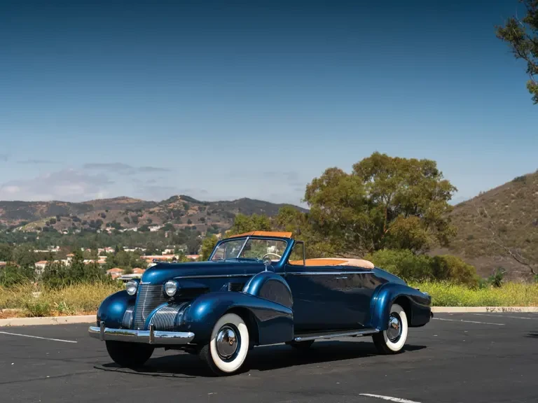 1939 Cadillac Series 70 & 75 - Image 2 of 31