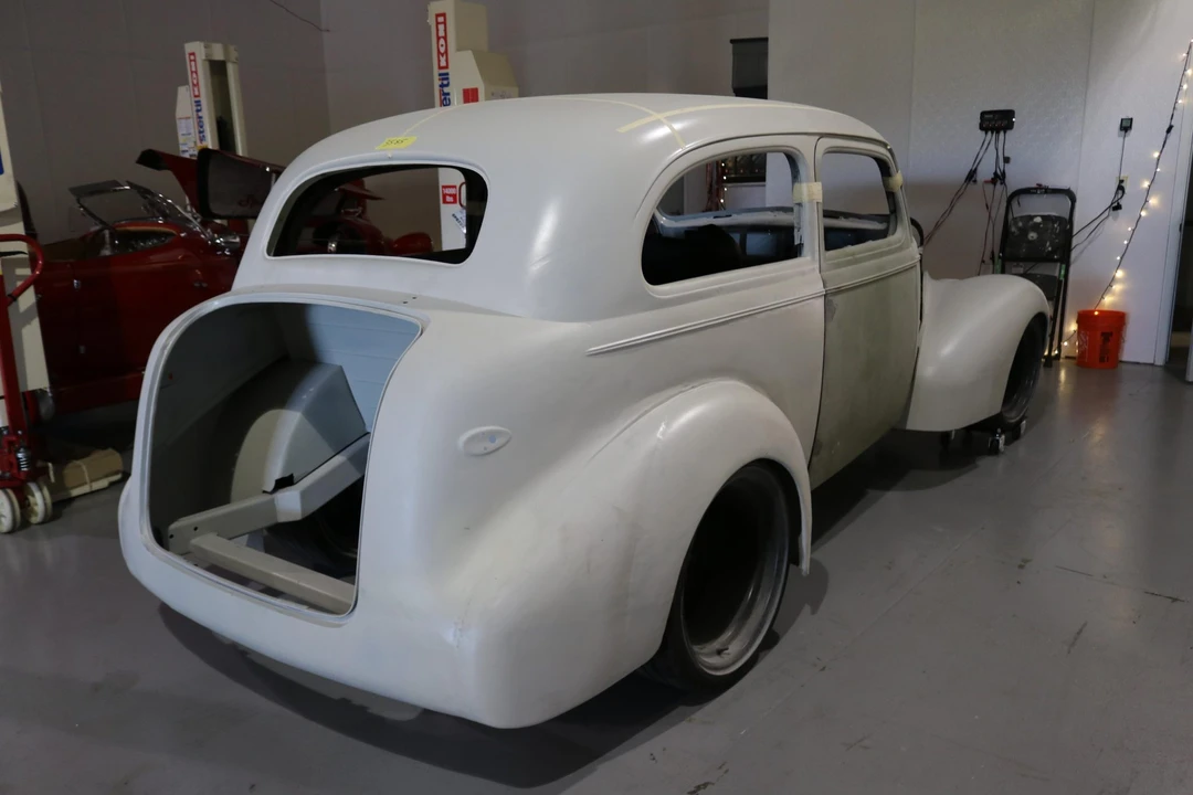 1939 Chevrolet Standard & Master & Master Deluxe & Special Deluxe - Image 5 of 31