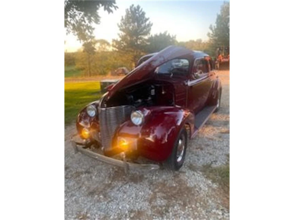 1939 Chevrolet Standard & Master & Master Deluxe & Special Deluxe - Image 2 of 26
