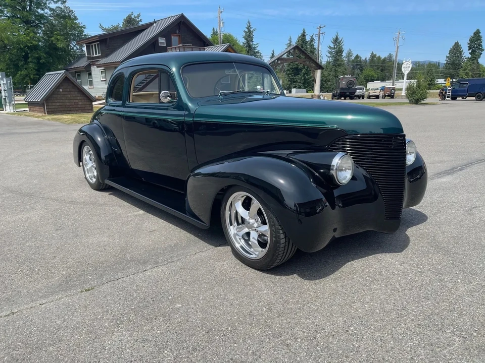 1939 Chevrolet Standard & Master & Master Deluxe & Special Deluxe - Image 3 of 21